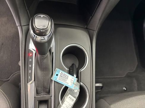 Used 2018 Chevrolet Equinox LT FWD image 7