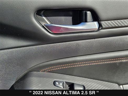 Used 2022 Nissan Altima 2.5 SR image 31