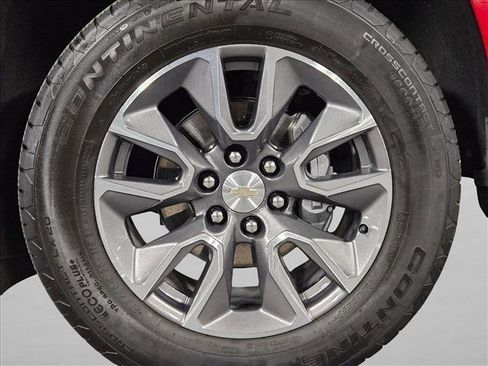Used 2024 Chevrolet Tahoe Premier w/ Premium Package 2 RWD image 24
