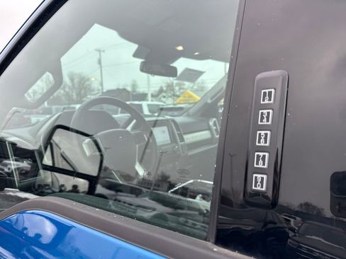 Used 2020 Ford F250 Lariat image 28
