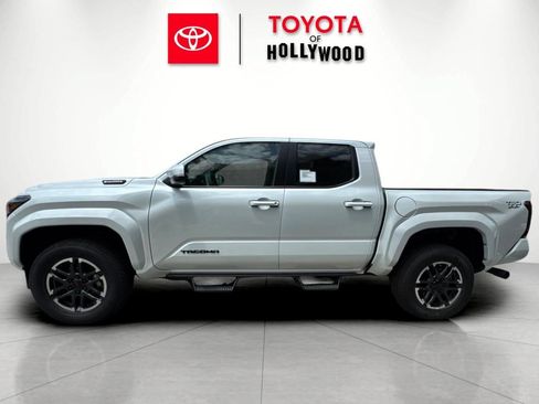 New 2026 Toyota Tacoma TRD Sport AWD/4WD image 9