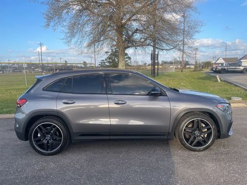 Used 2022 Mercedes-Benz GLA 35 AMG GLA 35 AMG image 9