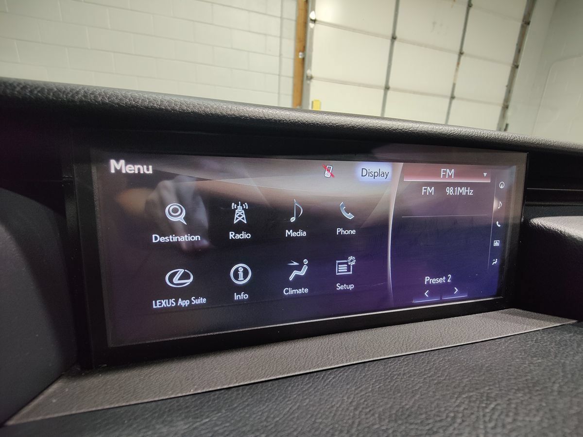 Used 2019 Lexus IS 300 F Sport w/ F Sport Package AWD/4WD image 38