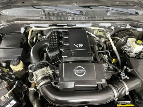 Used 2012 Nissan Frontier SV RWD image 29