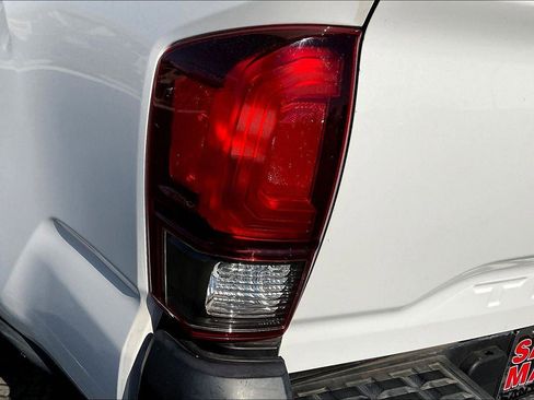 Used 2021 Toyota Tacoma SR image 27