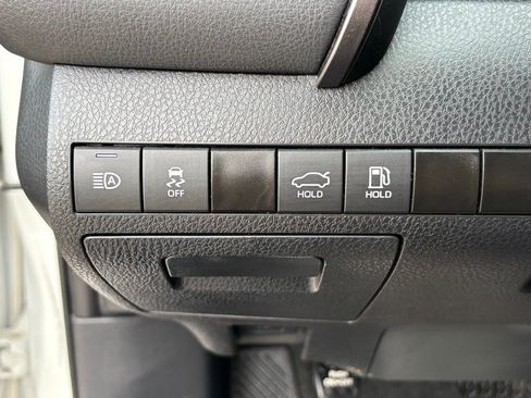 Used 2023 Toyota Camry SE image 21