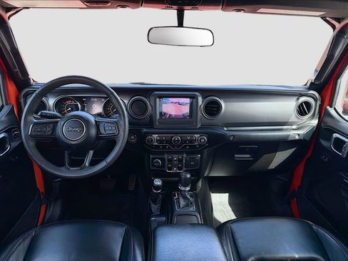 Used 2023 Jeep Gladiator Willys image 23