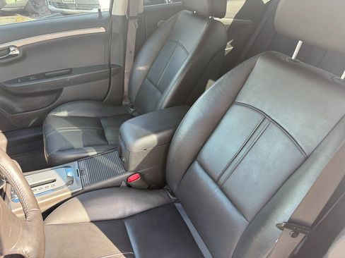 Used 2008 Saturn Aura XR w/ Premium Trim Package image 11