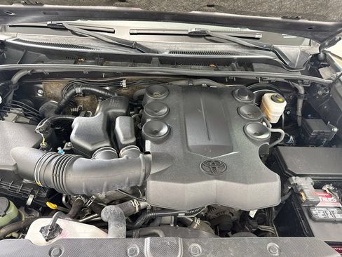 Certified 2021 Toyota 4Runner SR5 RWD image 27