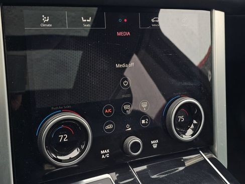 Used 2019 Land Rover Range Rover Supercharged AWD/4WD image 30