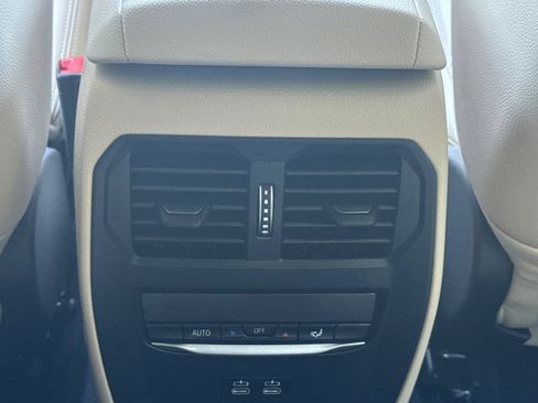 Used 2023 BMW 330e xDrive w/ M Sport Package AWD/4WD image 16