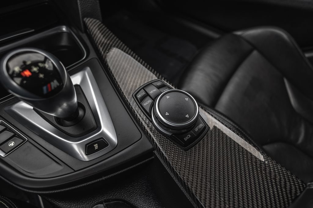 Used 2016 BMW M3 RWD image 18