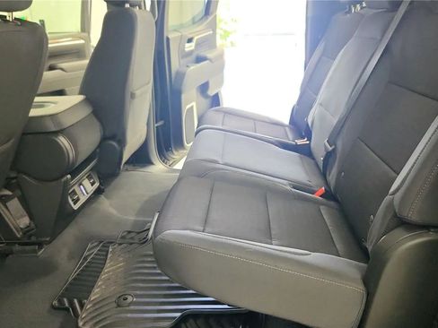 Used 2023 Chevrolet Silverado 1500 LT image 33