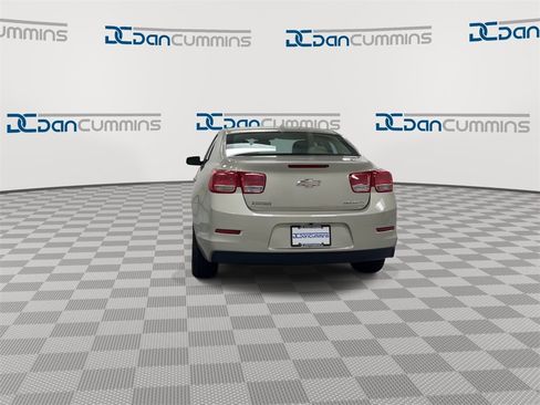 Used 2014 Chevrolet Malibu LT w/ Power Convenience Package image 7