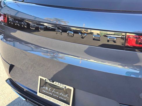 Certified 2024 Land Rover Range Rover Sport Autobiography image 13