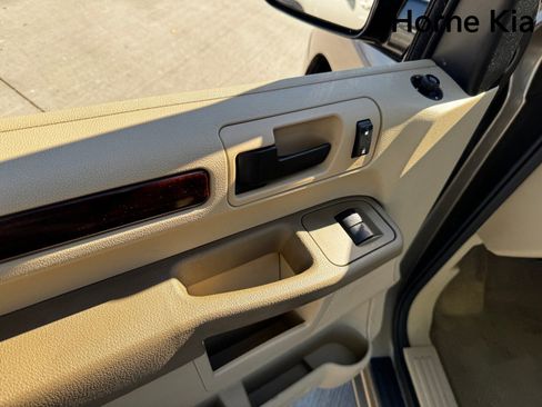 Used 2006 Ford Freestar SEL image 11