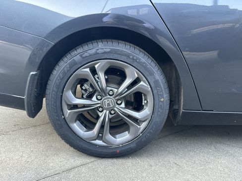 Used 2024 Honda Accord EX-L image 17