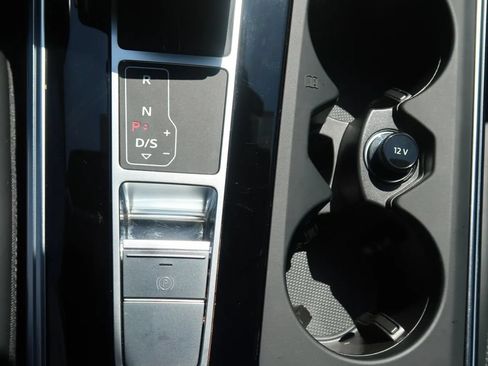 Used 2024 Audi RS 7 Performance w/ Matte Carbon Package AWD/4WD image 33