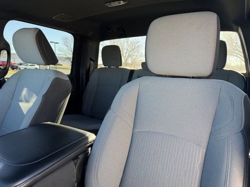 Used 2024 RAM 2500 Big Horn w/ Bed Utility Group image 15