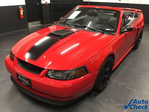 Used 2004 Ford Mustang GT RWD image 6