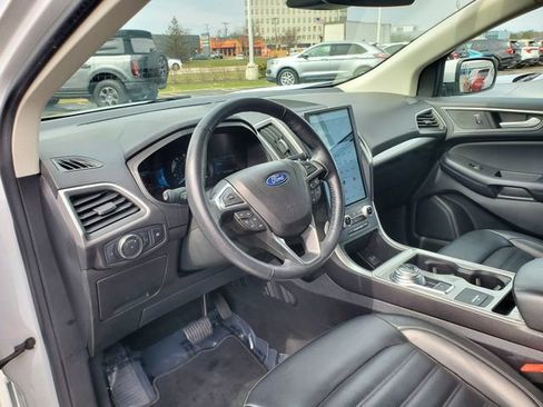 Used 2023 Ford Edge SEL AWD/4WD image 11
