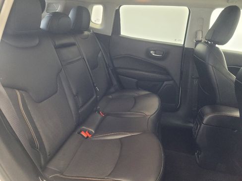 Used 2019 Jeep Compass Latitude w/ Popular Equipment Group image 19