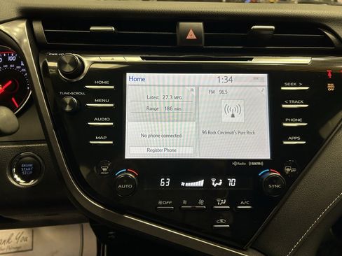 Used 2019 Toyota Camry XSE image 16