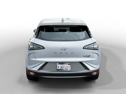 Used 2019 Hyundai Nexo Blue image 4