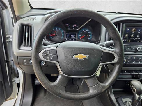 Used 2022 Chevrolet Colorado W/T w/ WT Convenience Package AWD/4WD image 12