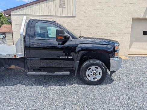 Used 2015 Chevrolet Silverado 2500 W/T w/ WT Convenience Package AWD/4WD image 10