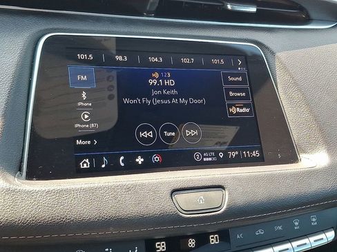 Used 2022 Cadillac XT4 Premium Luxury w/ Safety Alert Package image 16