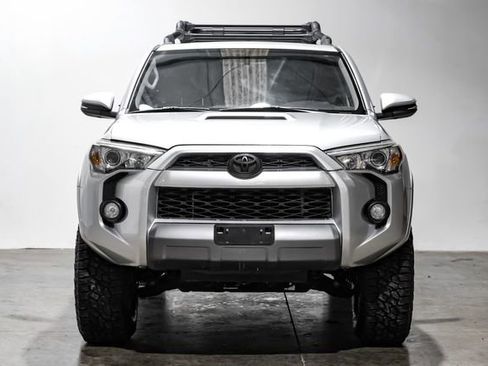 Used 2017 Toyota 4Runner TRD Off-Road Premium image 7