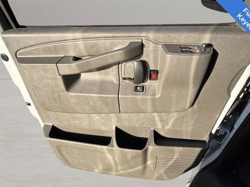 Used 2024 Chevrolet Express 3500 LT w/ LT Preferred Equipment Group image 15