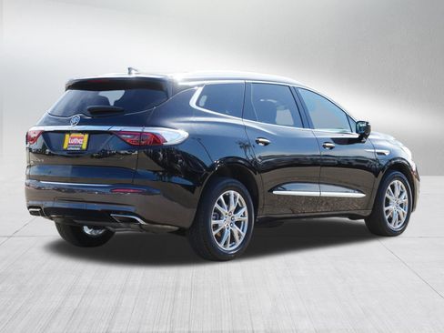Used 2023 Buick Enclave Essence w/ Experience Buick Package AWD/4WD image 7
