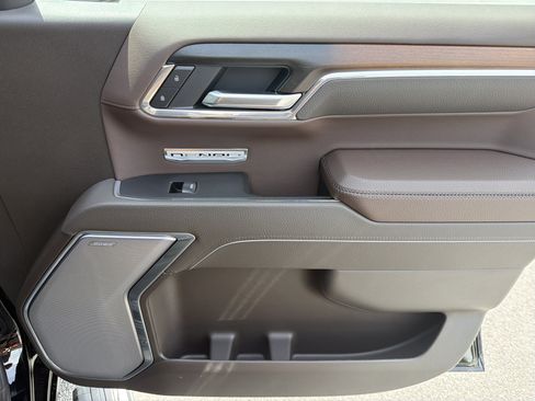 New 2026 GMC Sierra 1500 Denali w/ Technology Package AWD/4WD image 15