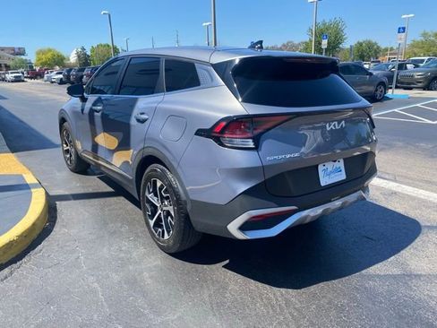 Used 2024 Kia Sportage EX image 7