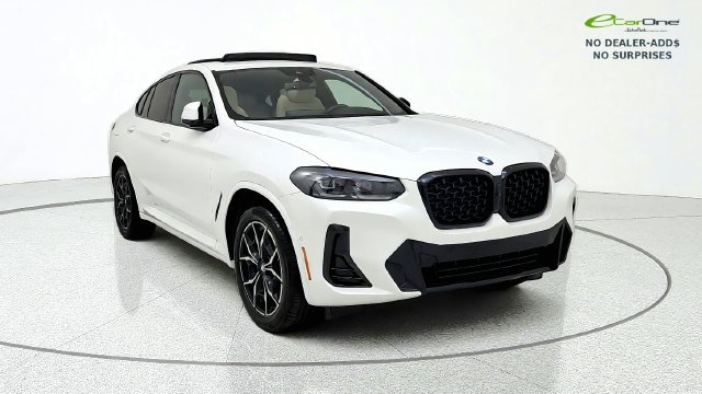 Used 2025 BMW X4 xDrive30i AWD/4WD image 1