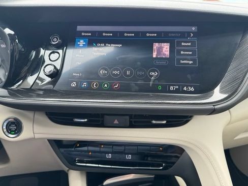Used 2021 Buick Envision Essence w/ Technology Package I FWD image 8