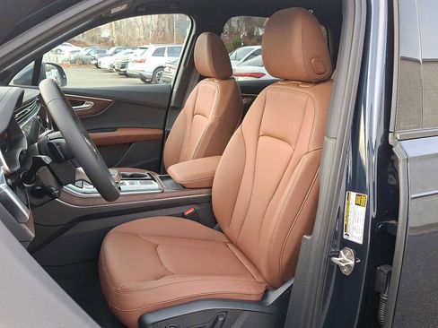 New 2026 Audi Q7 Premium image 13