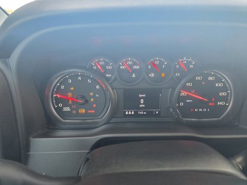 Used 2024 Chevrolet Silverado 2500 Custom w/ Custom Convenience Package image 13