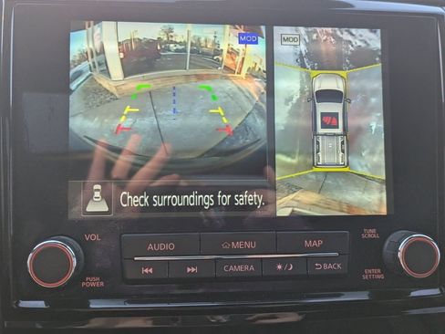 Used 2021 Nissan Titan PRO-4X w/ Pro-4x Convenience Package image 33