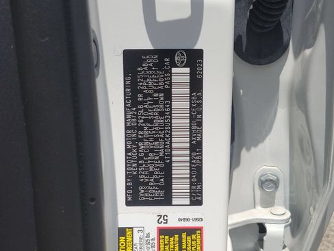Used 2025 Toyota Camry SE w/ Convenience Package FWD image 34