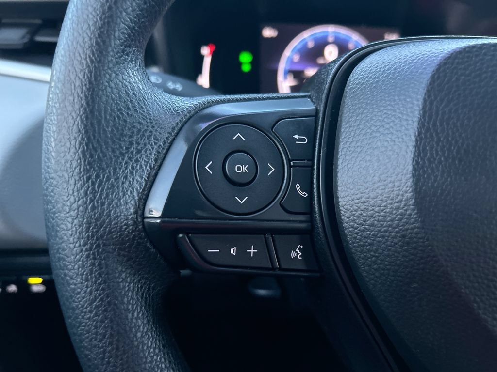 Used 2026 Toyota Corolla LE FWD image 15
