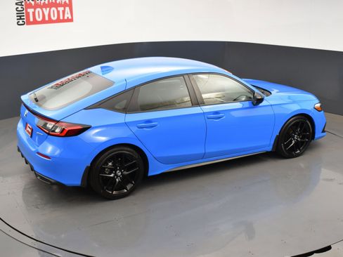 Used 2023 Honda Civic Sport image 23