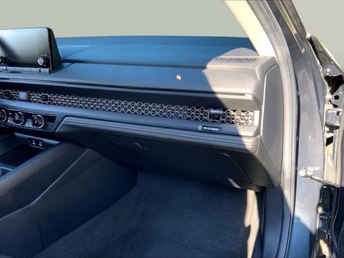 Used 2025 Honda Accord LX image 16