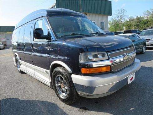 Used 2012 Chevrolet Express 1500 RWD image 15