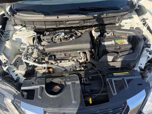 Used 2019 Nissan Rogue SV FWD image 26