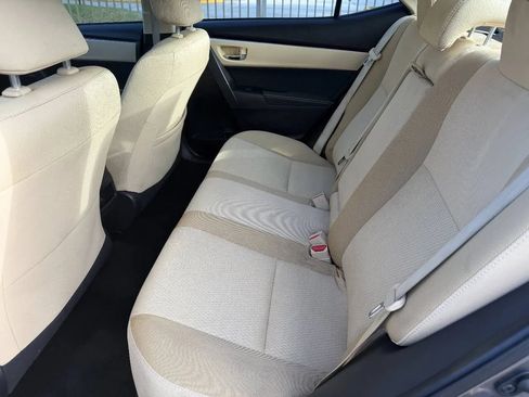 Used 2019 Toyota Corolla LE FWD image 11