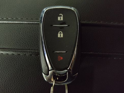 Used 2022 Chevrolet Blazer LT FWD image 32