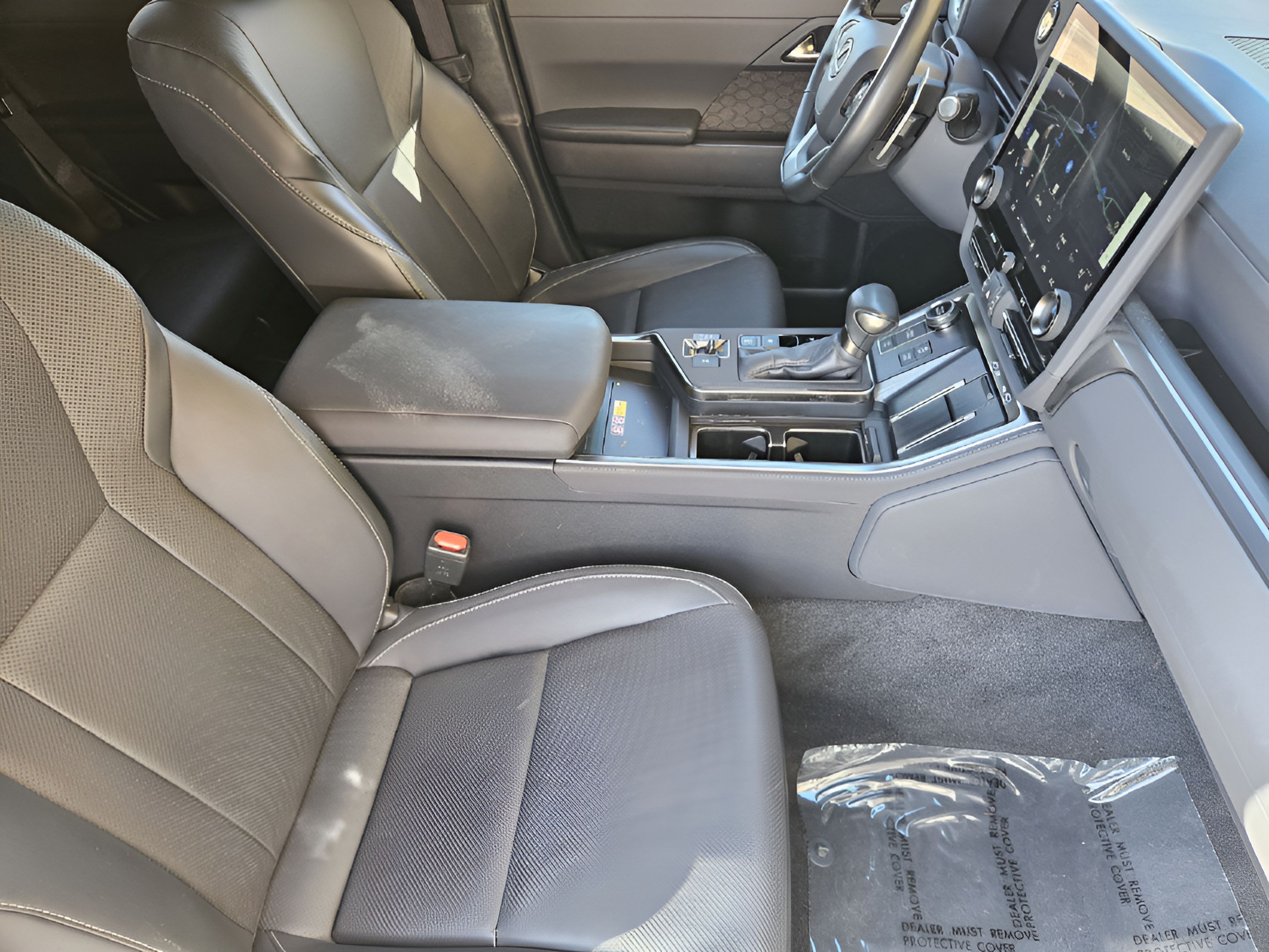 Used 2024 Lexus GX 550 w/ Accessory Package (Z1) AWD/4WD image 9